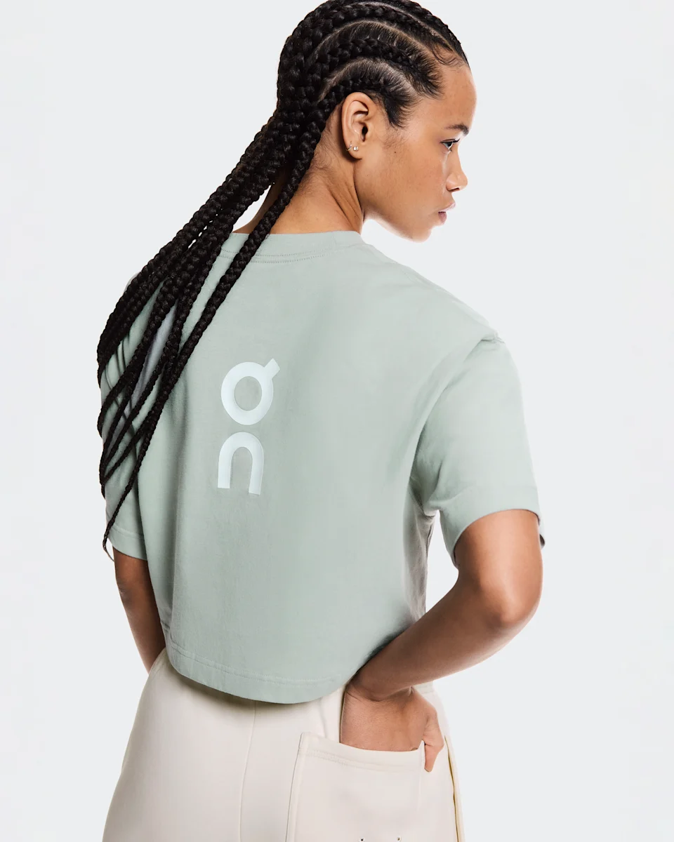 On Club Boxy-T Mineral Feminino