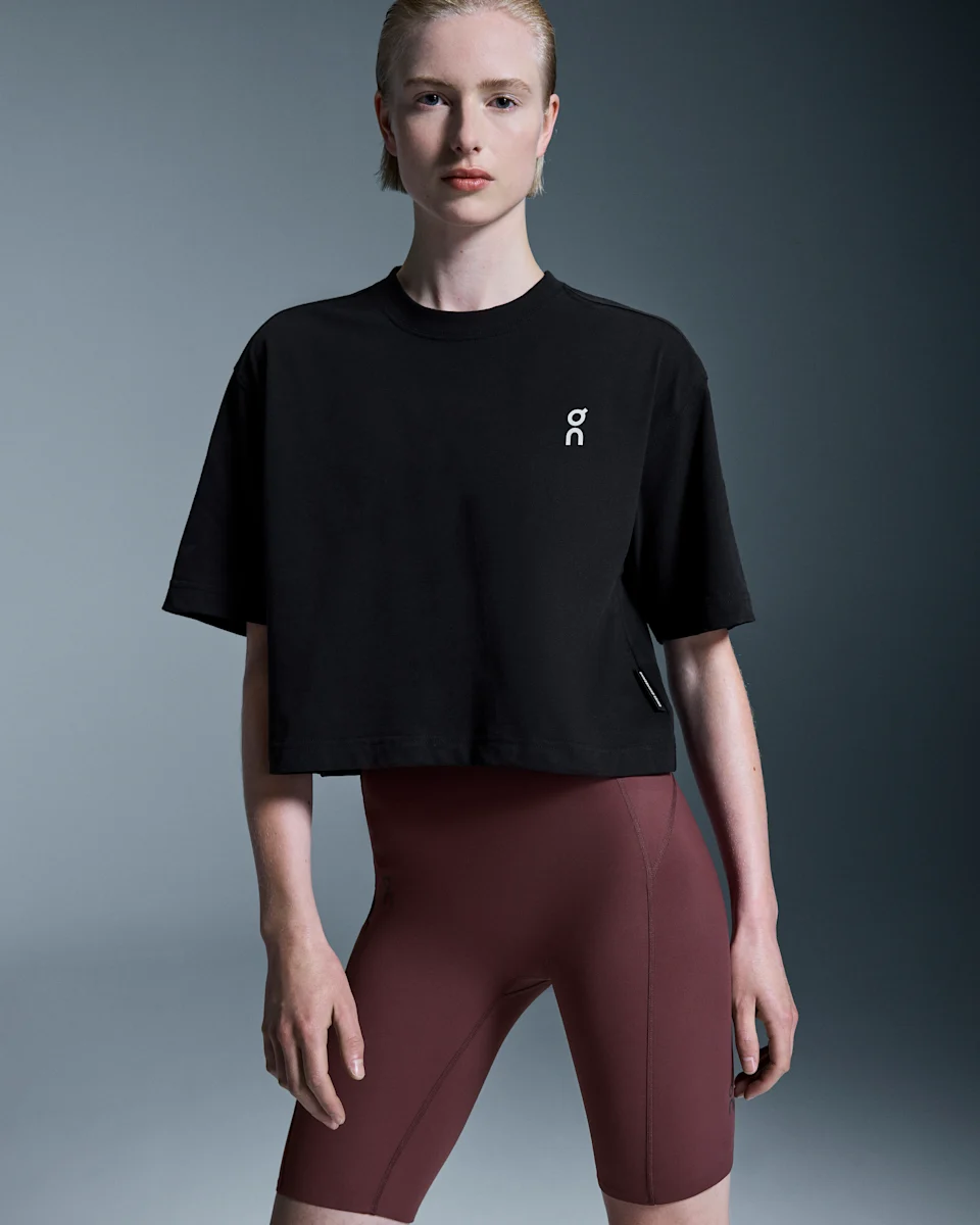 On Club Boxy-T Black Feminino