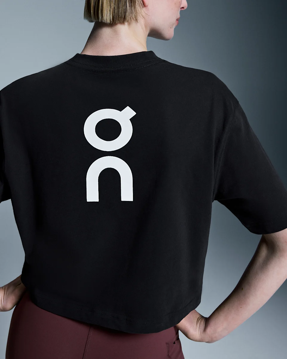 On Club Boxy-T Black Feminino