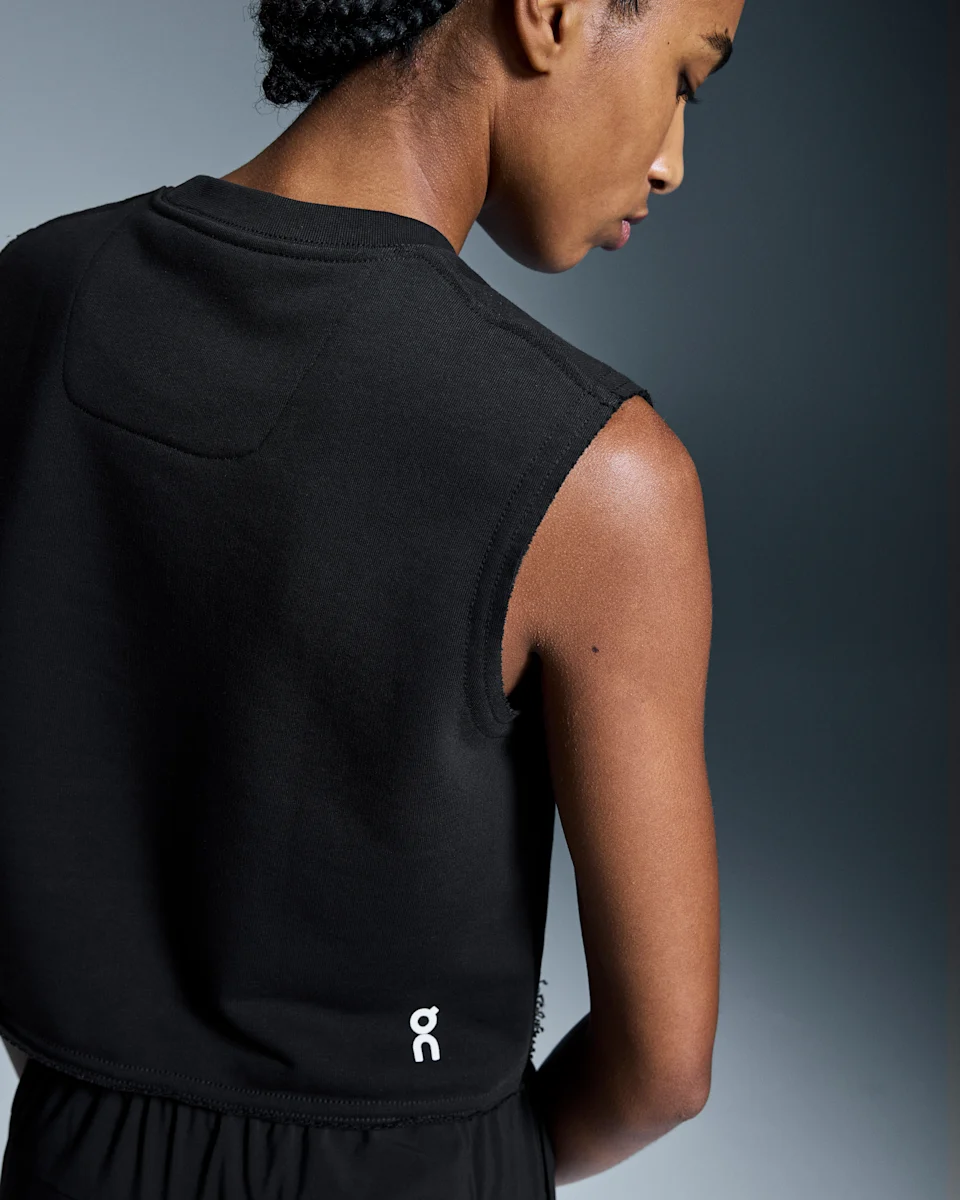 On Club Crew Crop Black Feminino