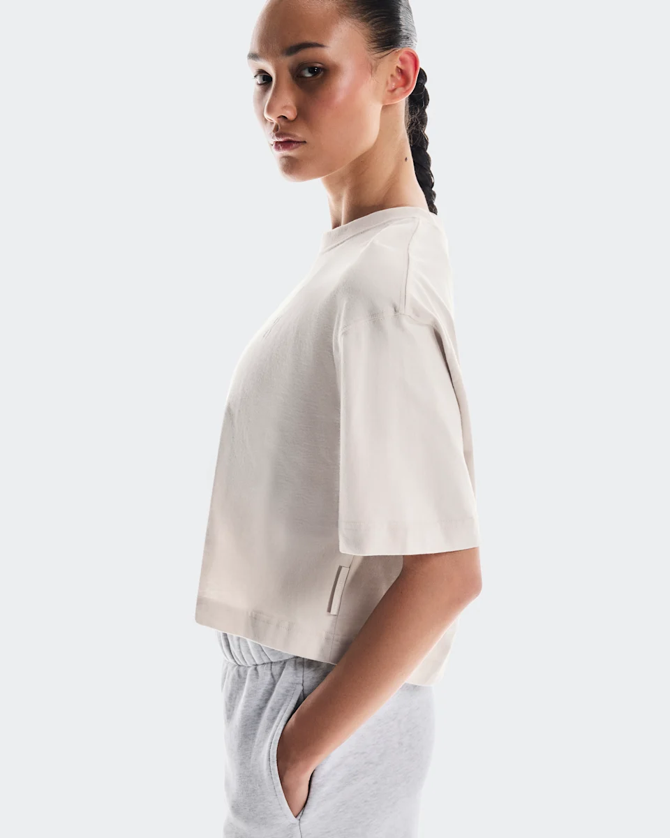 On Club Boxy-T Graphic Silver Feminino