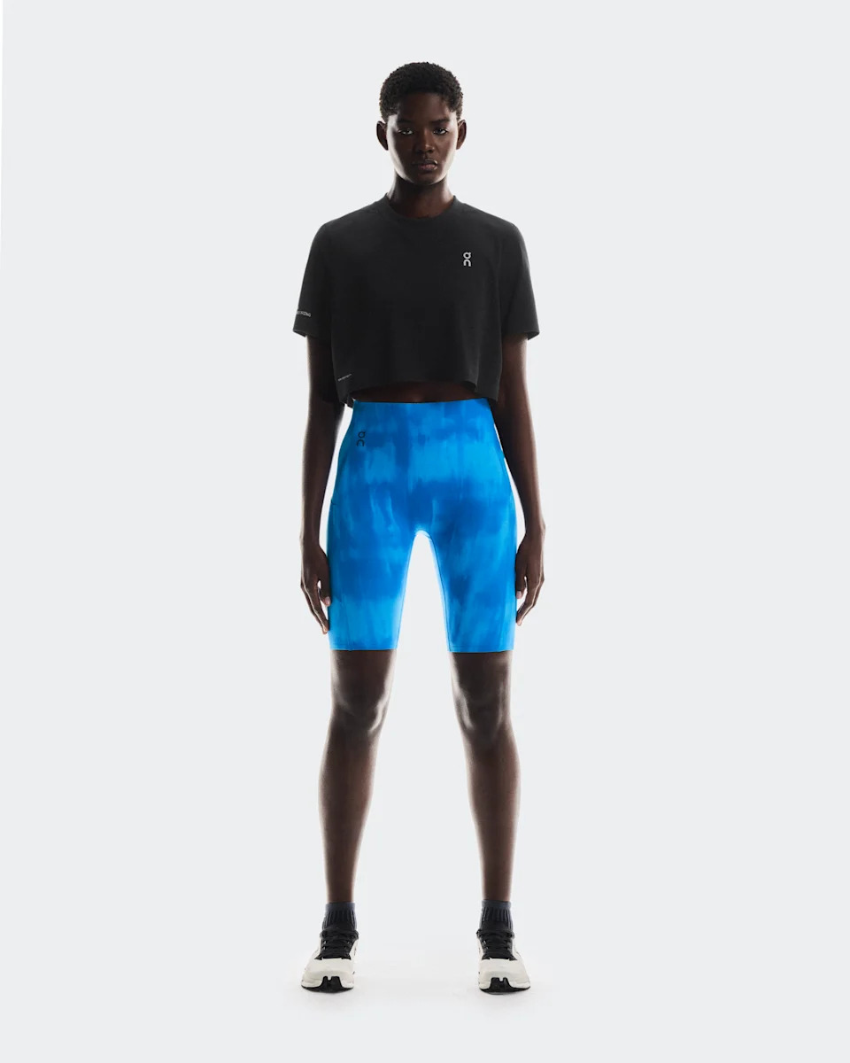 On Train-T Crop Black Feminino