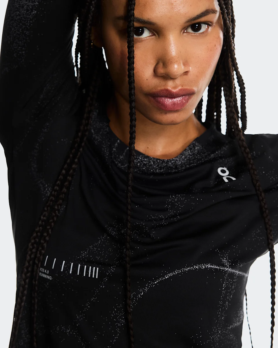 On Performance Long-T Lumos Black Feminino