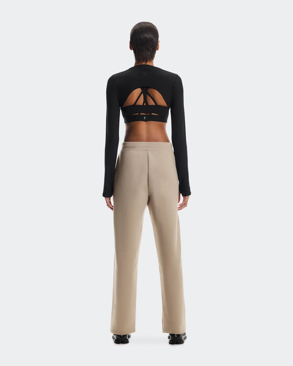 On Focus Tech Sweatpants Desert Feminino