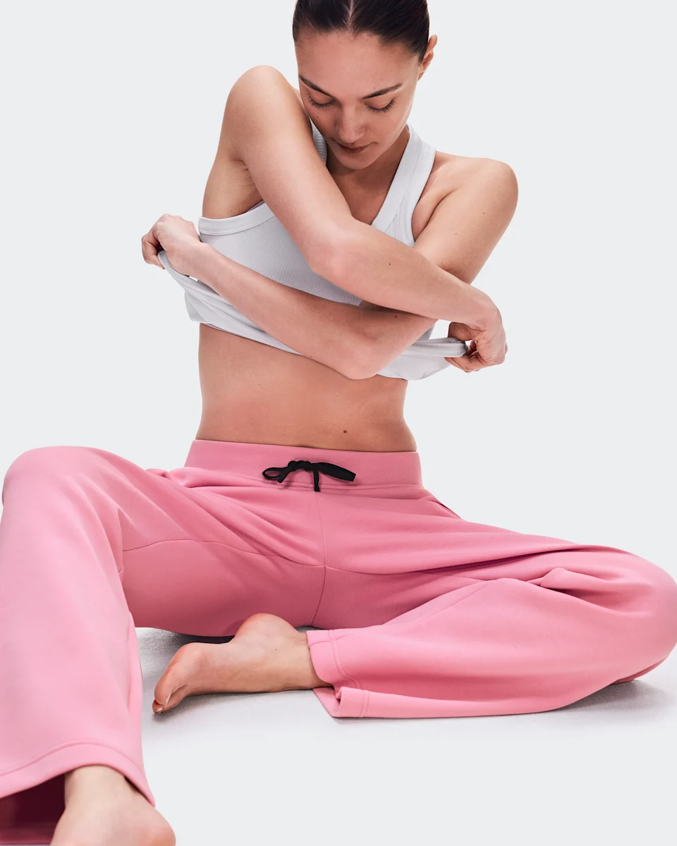 On Focus Tech Sweatpants Magnolia Feminino