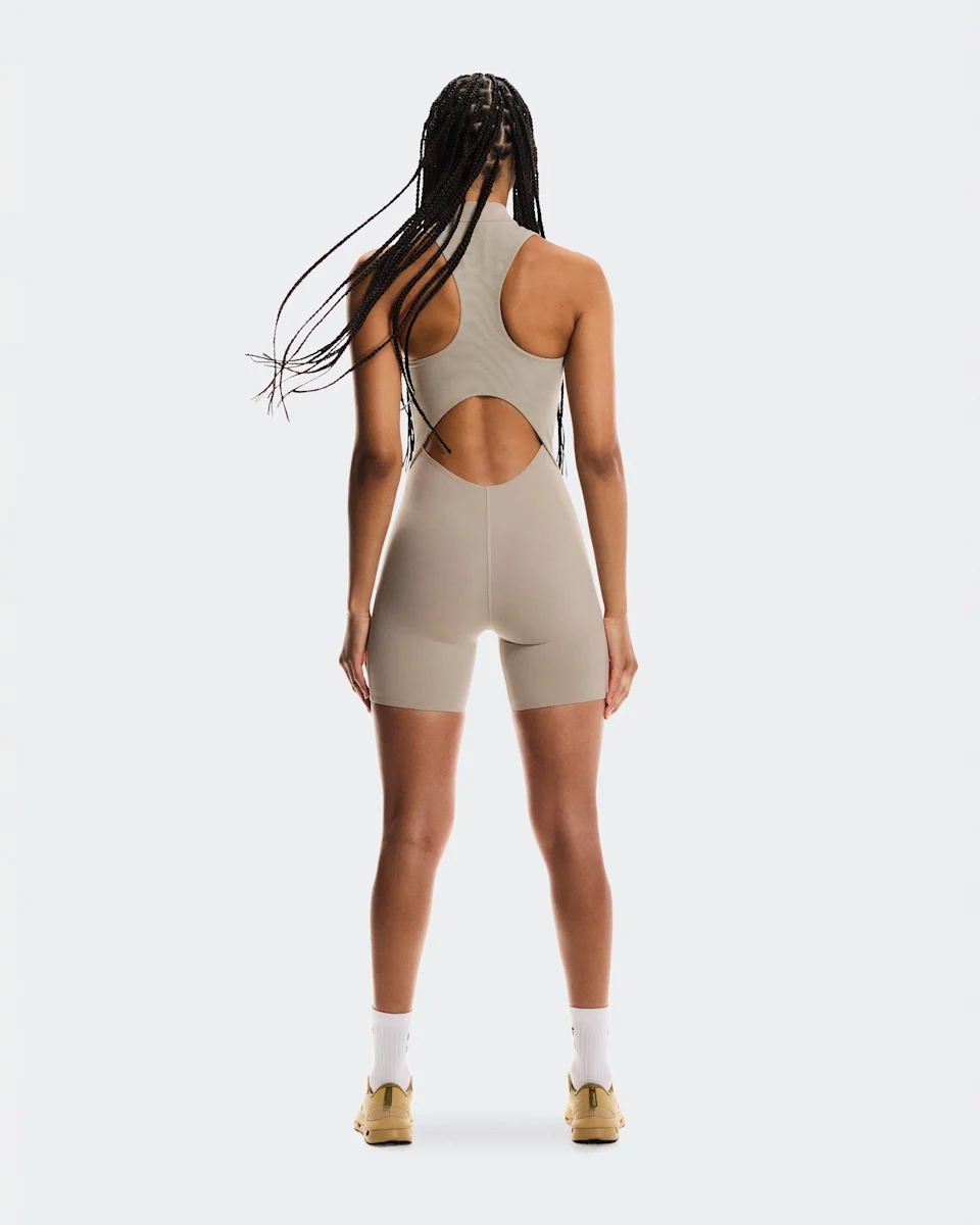 On Studio Bodysuit Desert Feminino
