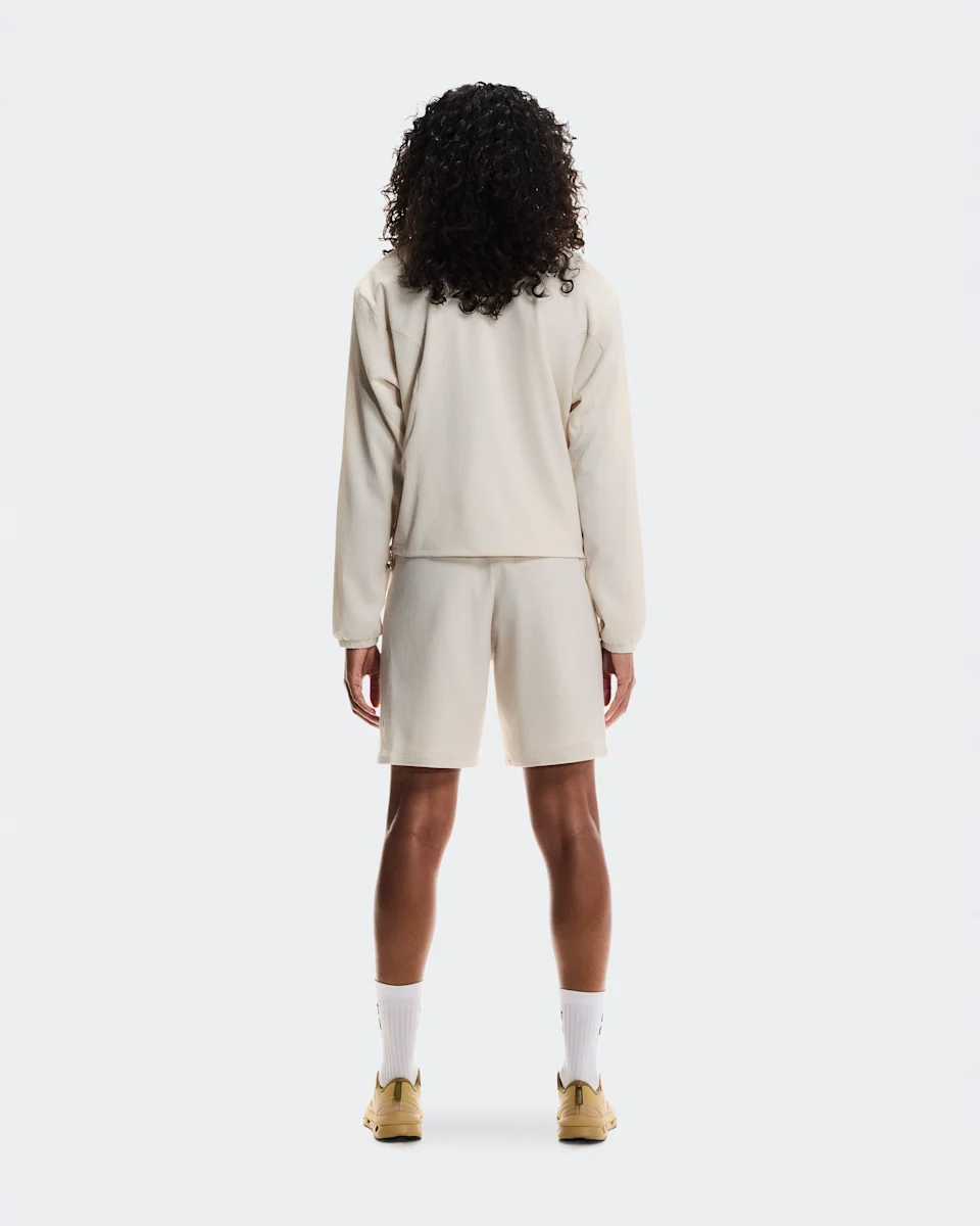 On Track Shorts Cream Feminino