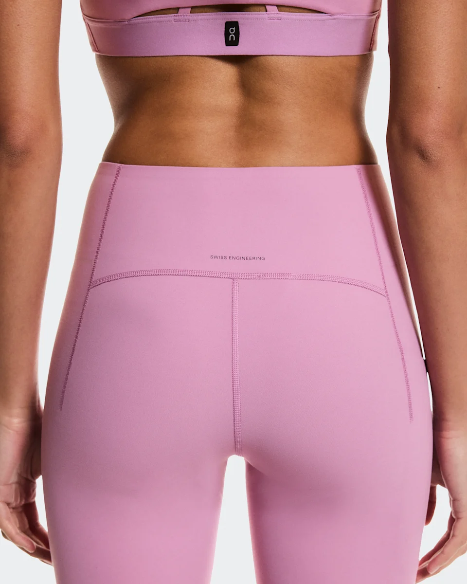 On Studio Flared Leggings 30" Sakura Feminino