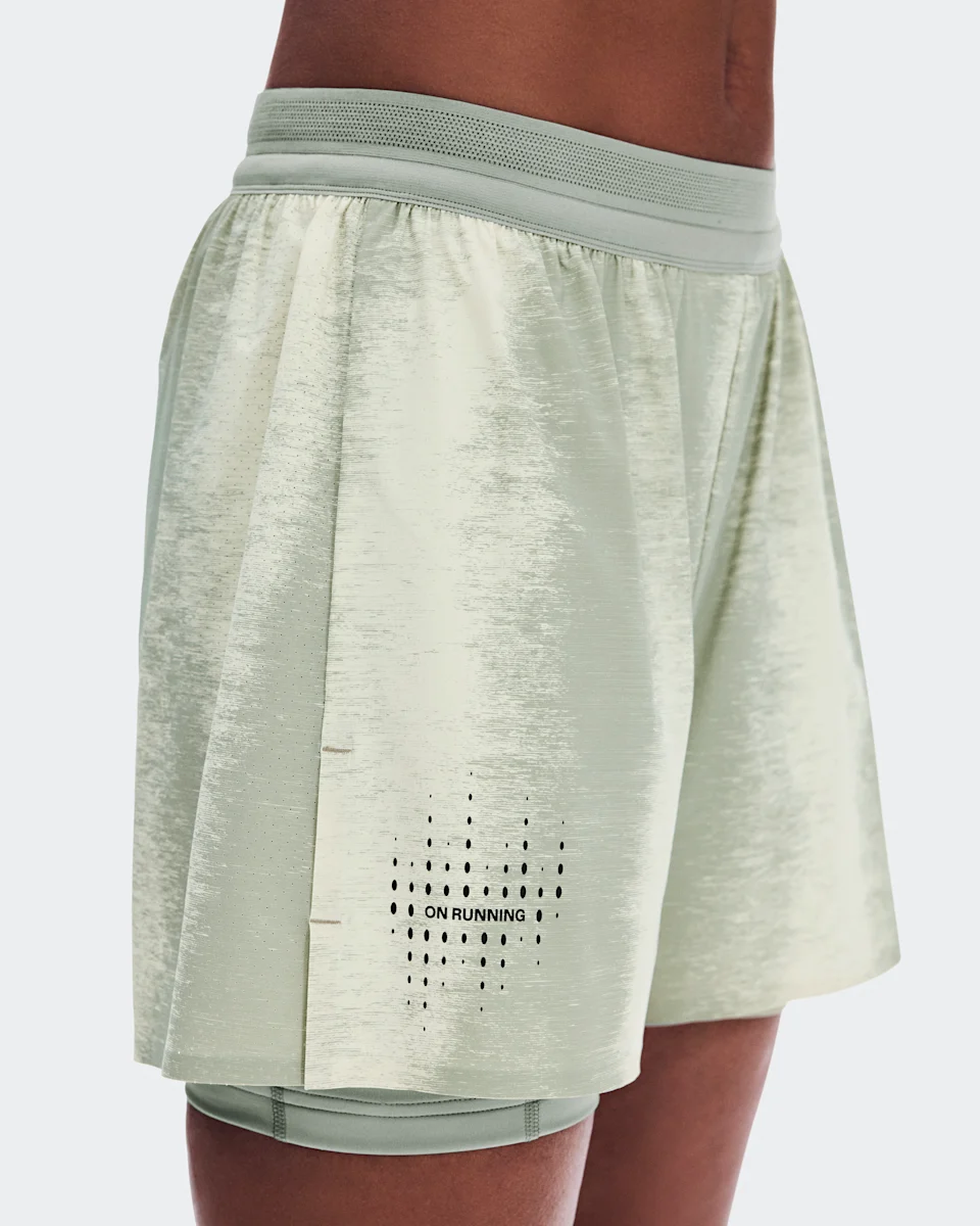 On Performance Shorts Terra Seedling & Tin Feminino