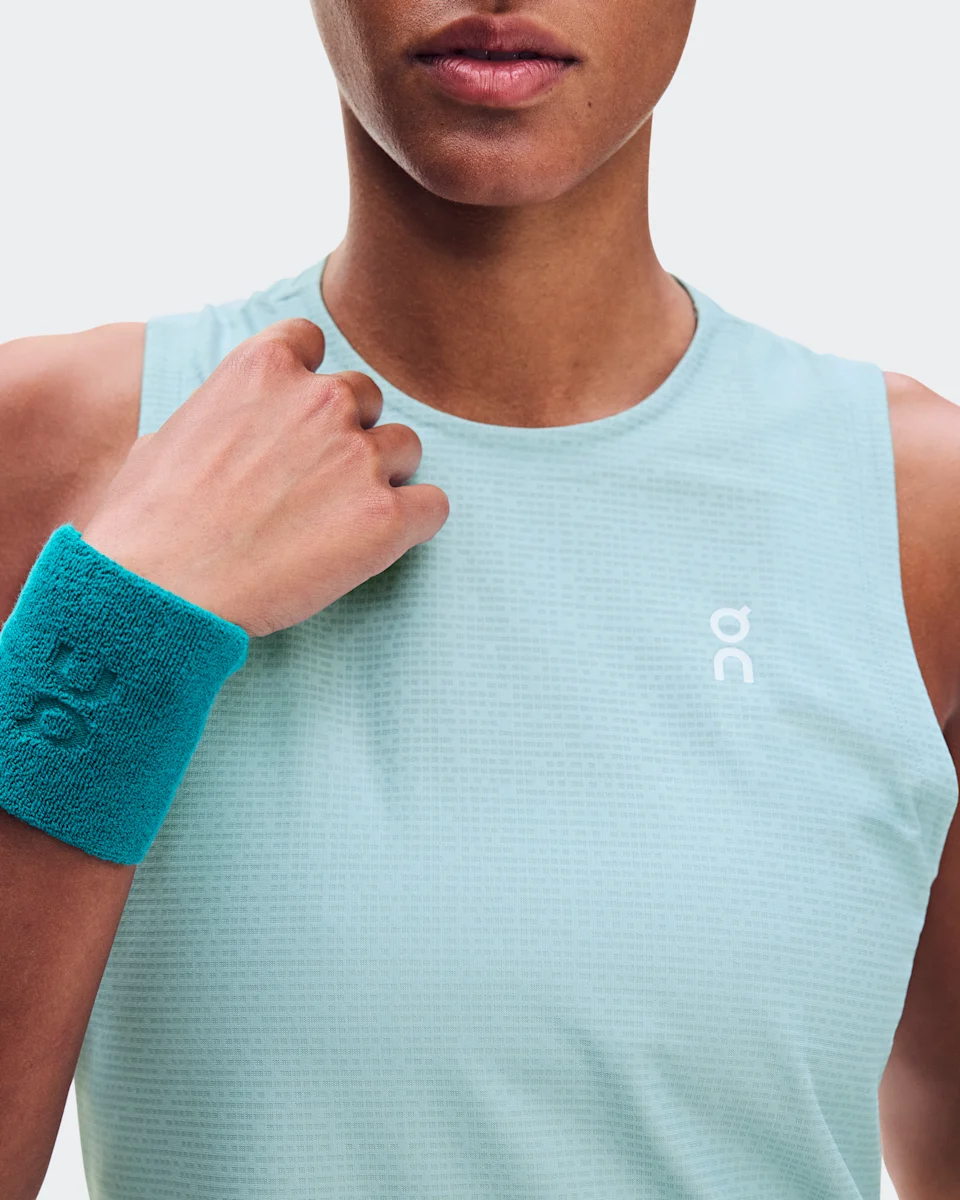 On Court Tank Brook Feminino