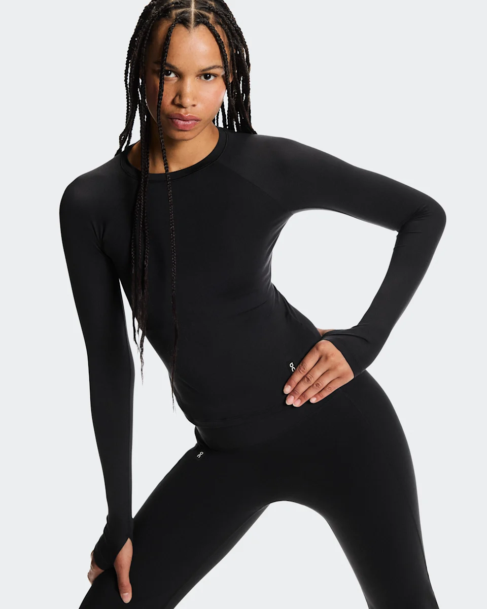 On Studio Long-T Black Feminino