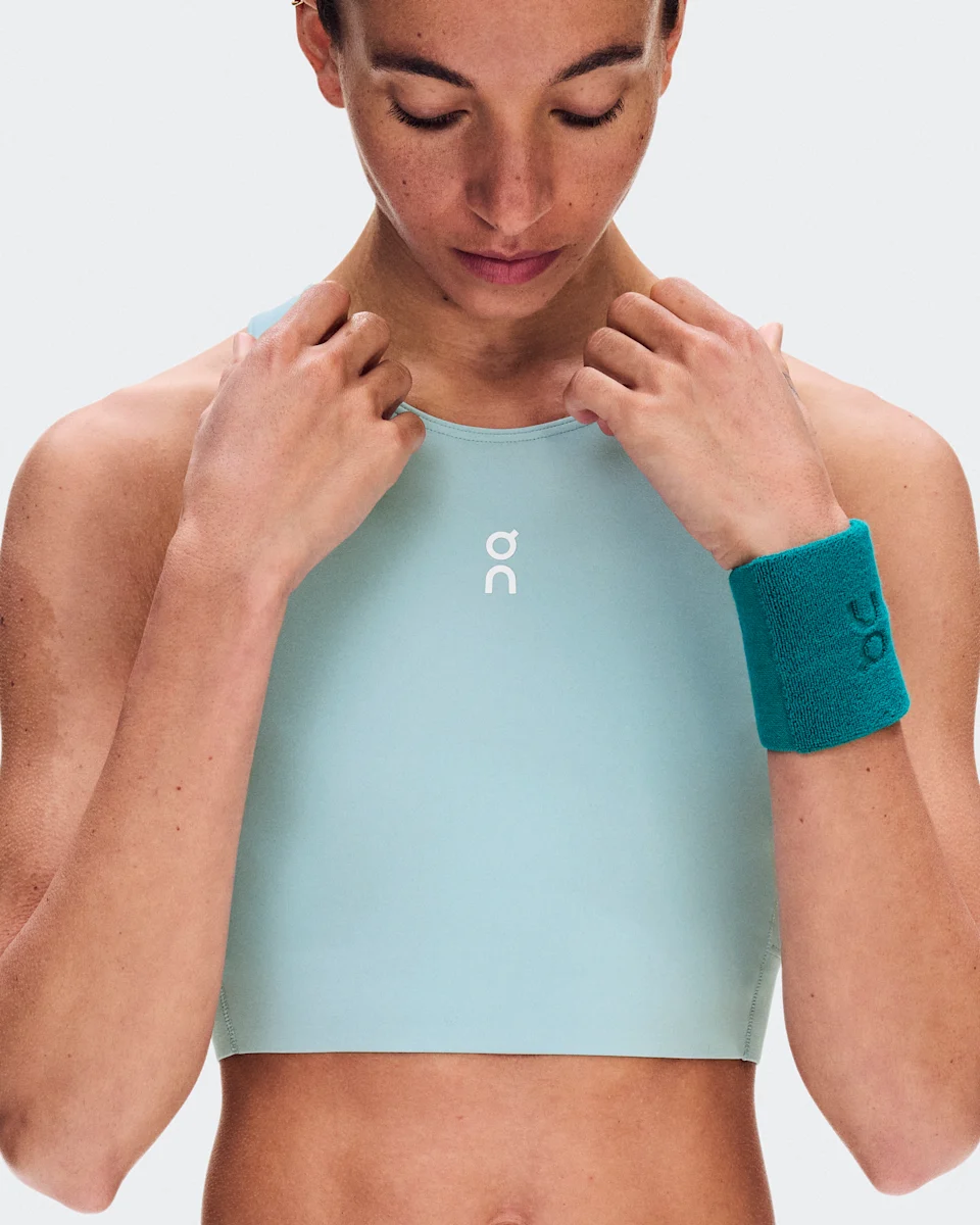 On Court Crop Top Brook Feminino