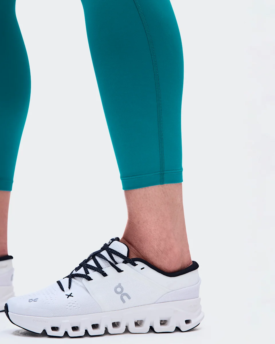On Train Tights 7/8 Abyss Feminino