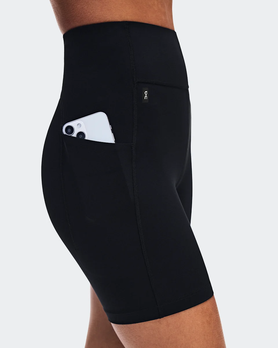 On Train Tights Short 6" Black Feminino