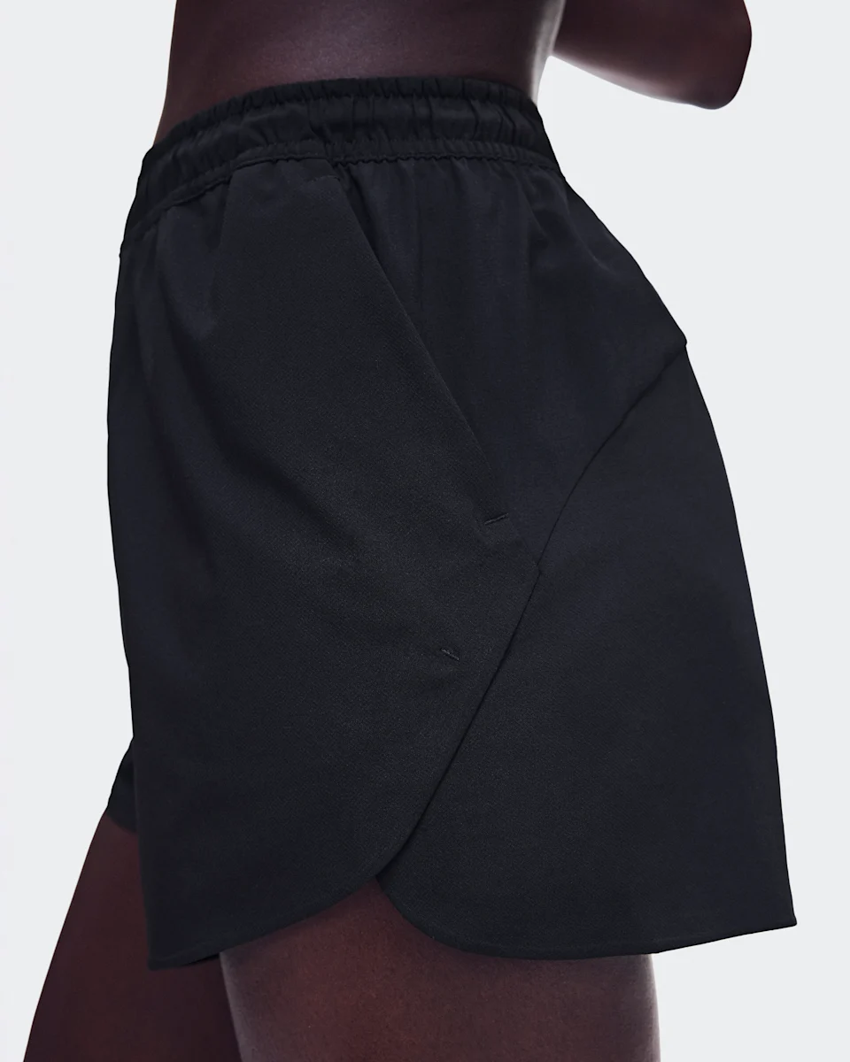 On Train Shorts 3" Black Feminino
