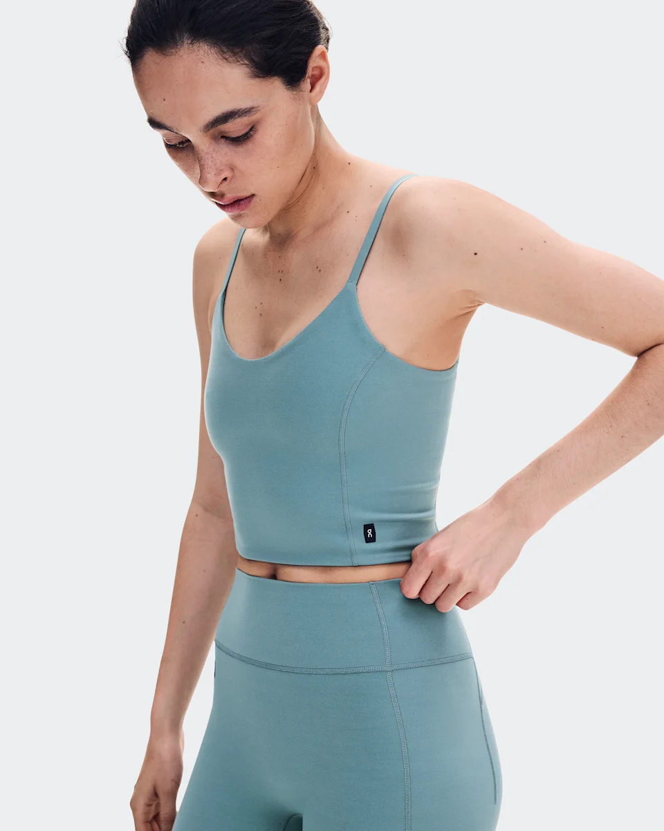 On Studio Crop Agave Feminino