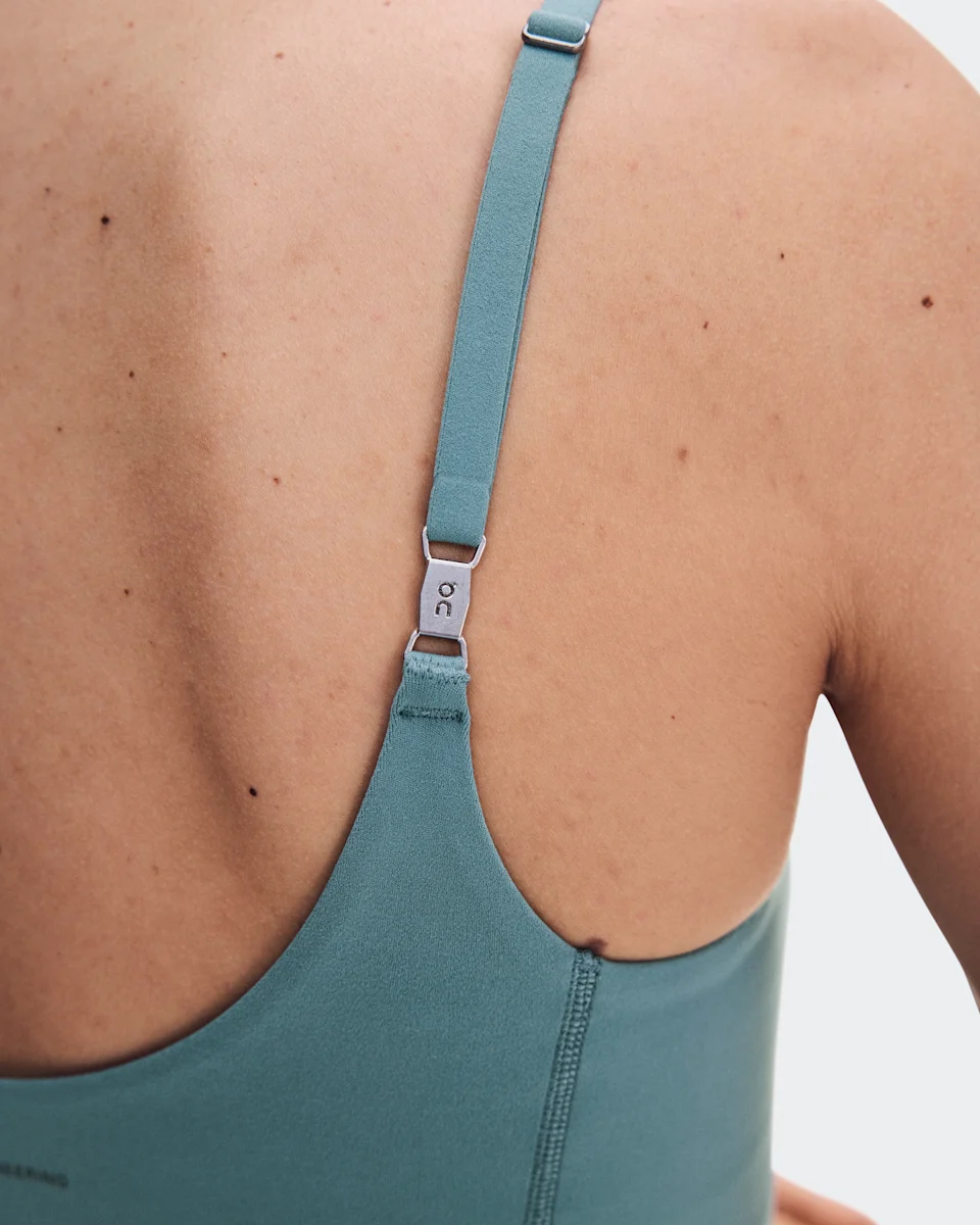 On Studio Crop Agave Feminino