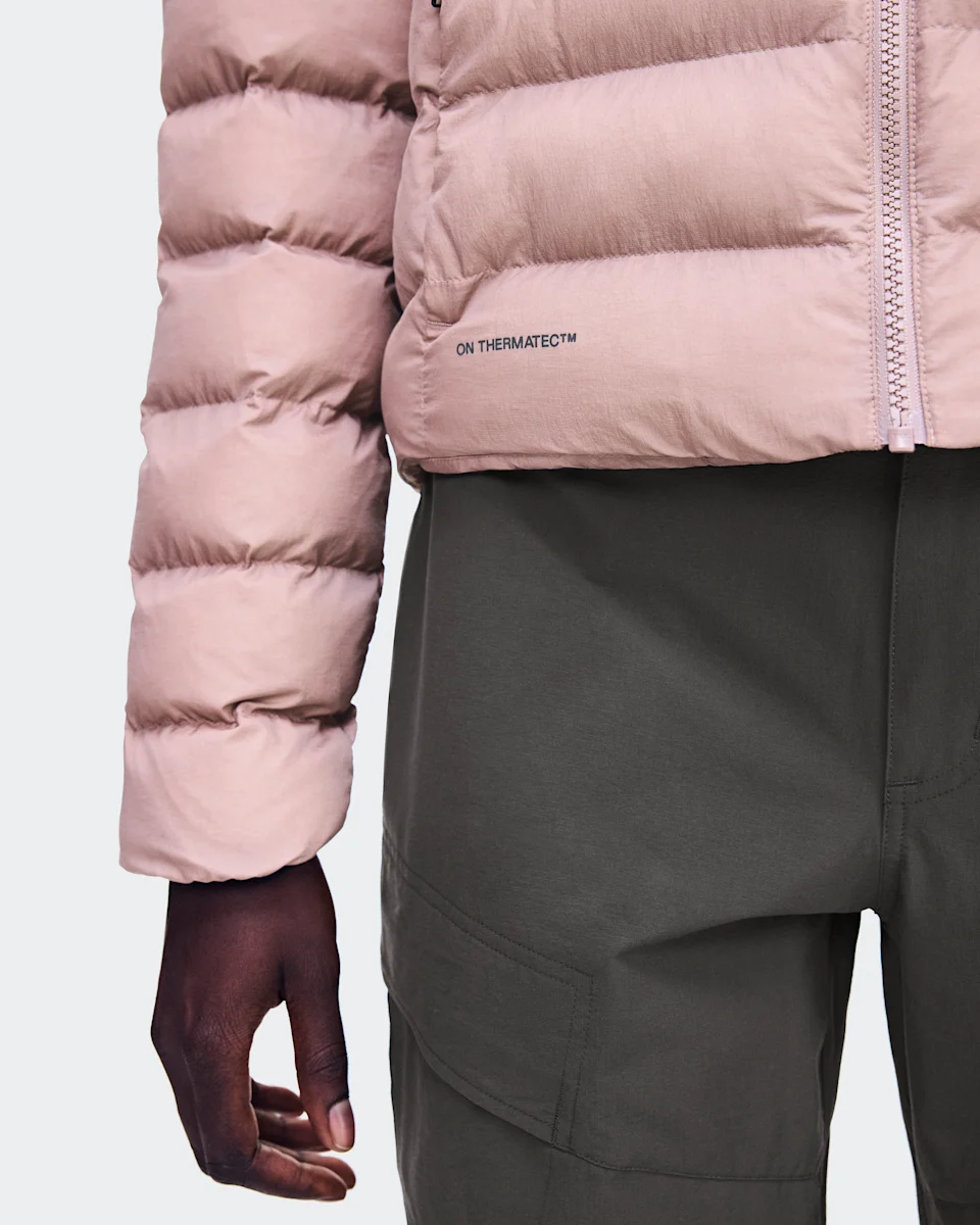 On Ascent Puffer Jacket Biscuit Feminino