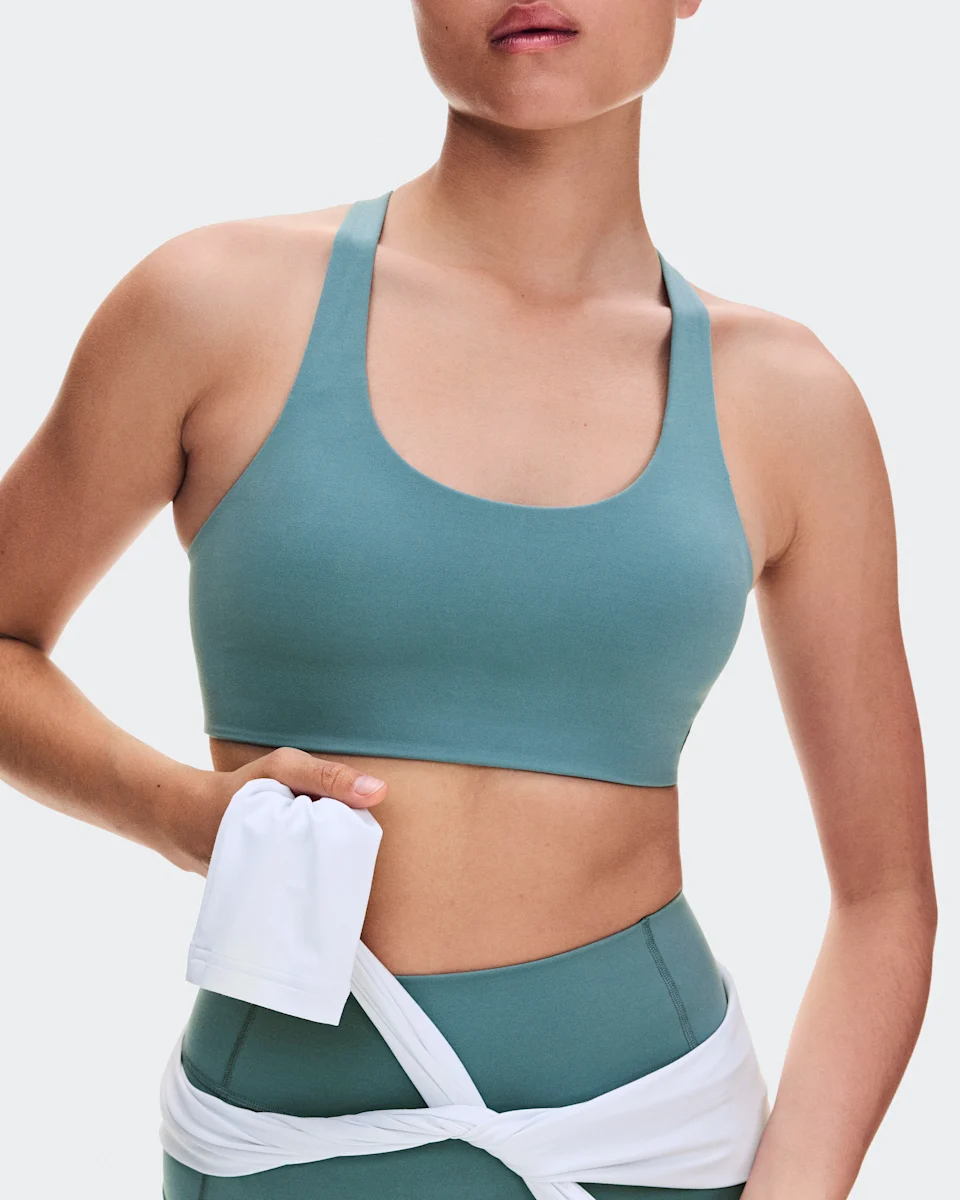 On Studio Racerback Bra Agave Feminino