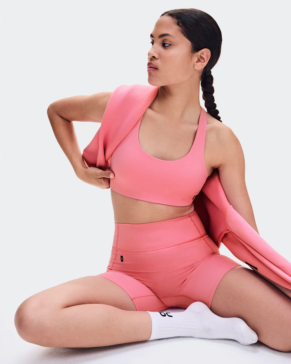 On Studio Racerback Bra Magnolia Feminino