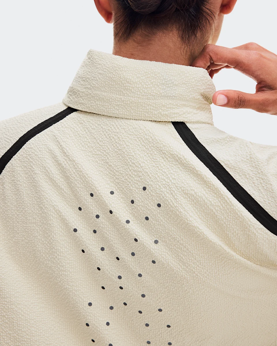 On Performance Volt Jacket Hare Feminino