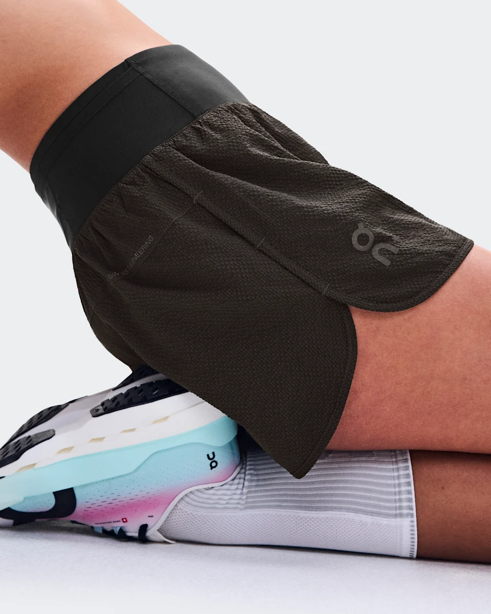 On Performance Volt Shorts Espresso Feminino