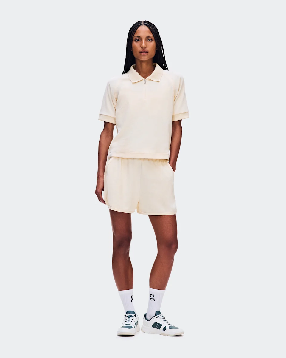 On Courtside Shorts Terry Chantilly Feminino – Estilo tenista, uso diário