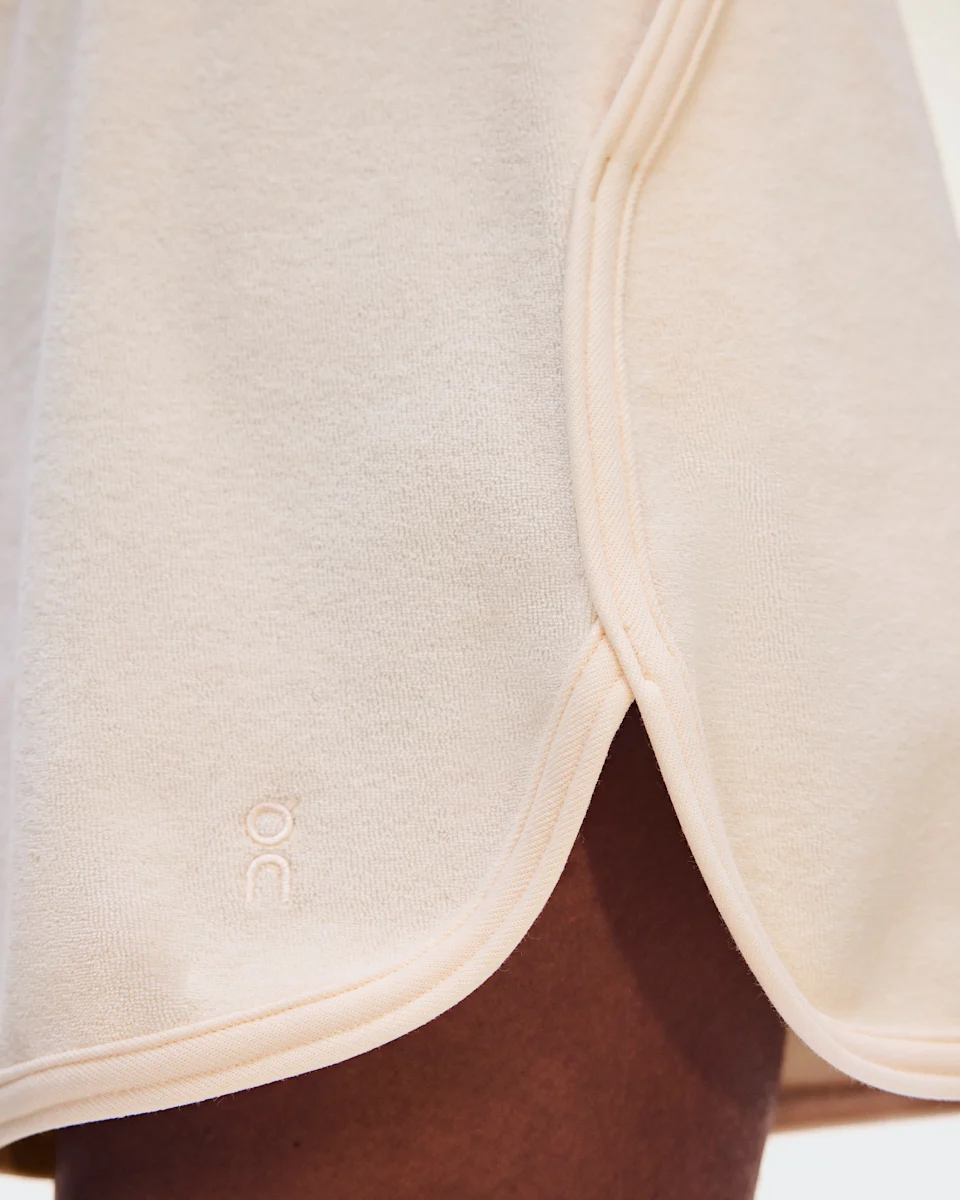 On Courtside Shorts Terry Chantilly Feminino