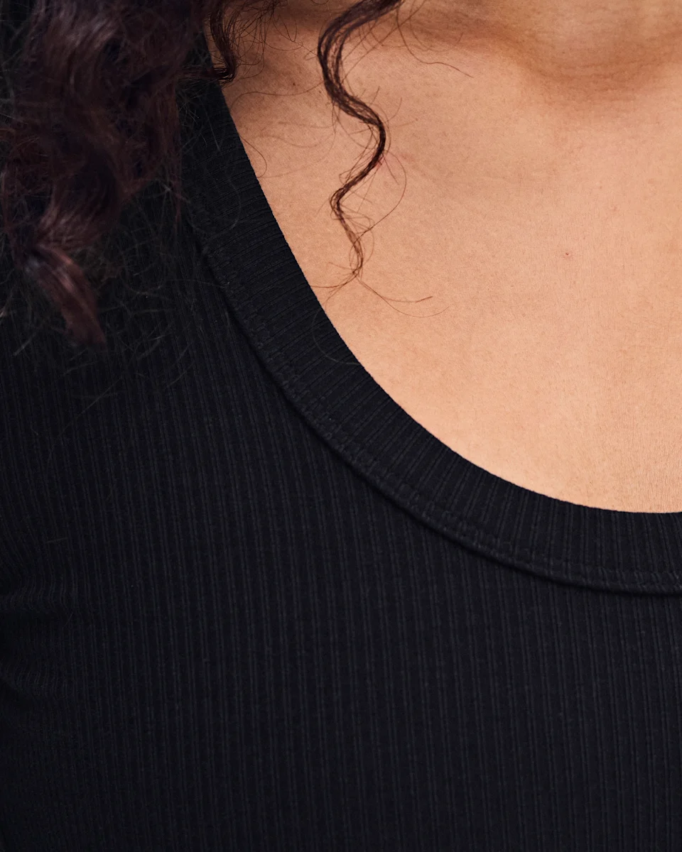 On All-Day Ribbed Long-T Black Feminino