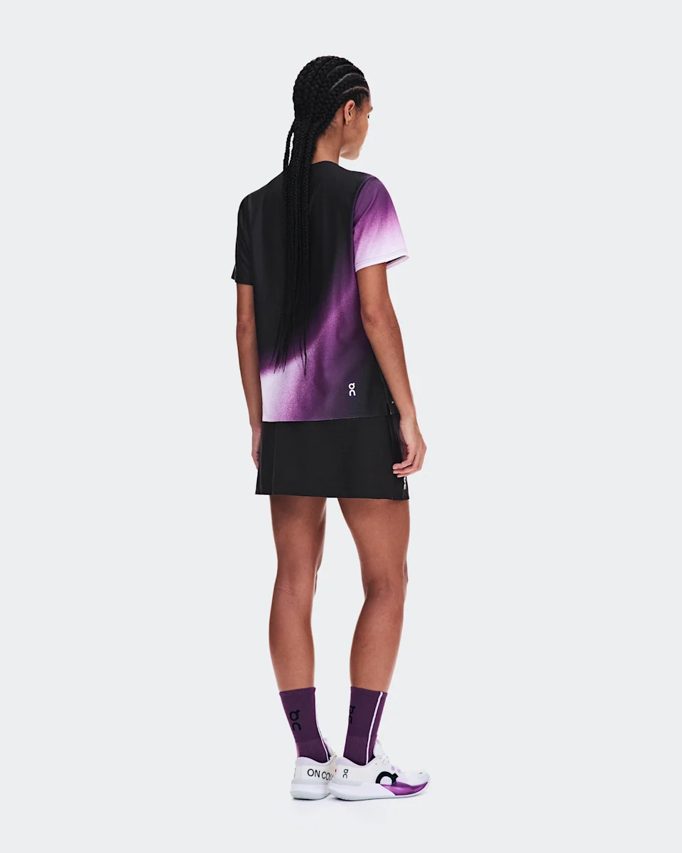 On Court-T Swing Black & Cassis Feminino