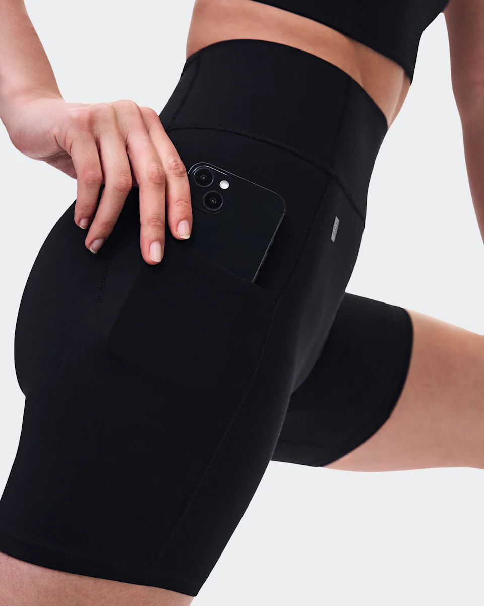 On Studio Leggings Short 6" Black Feminino