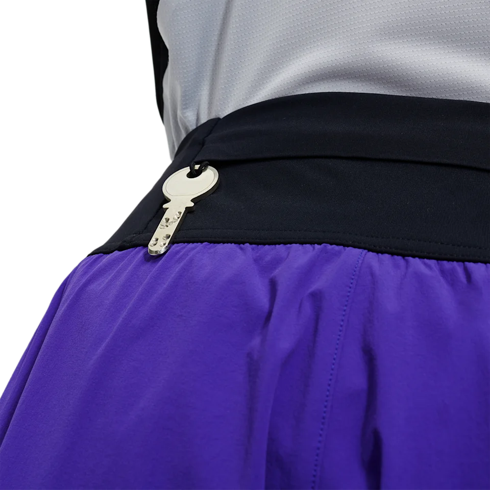 On Running Shorts Twilight & Black Feminino
