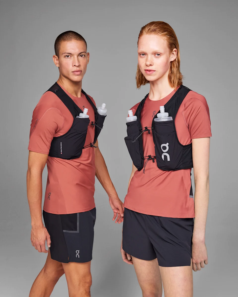 On Ultra Vest 5L Black Unissex – Ultrarunning, Corrida de trilha, 5L