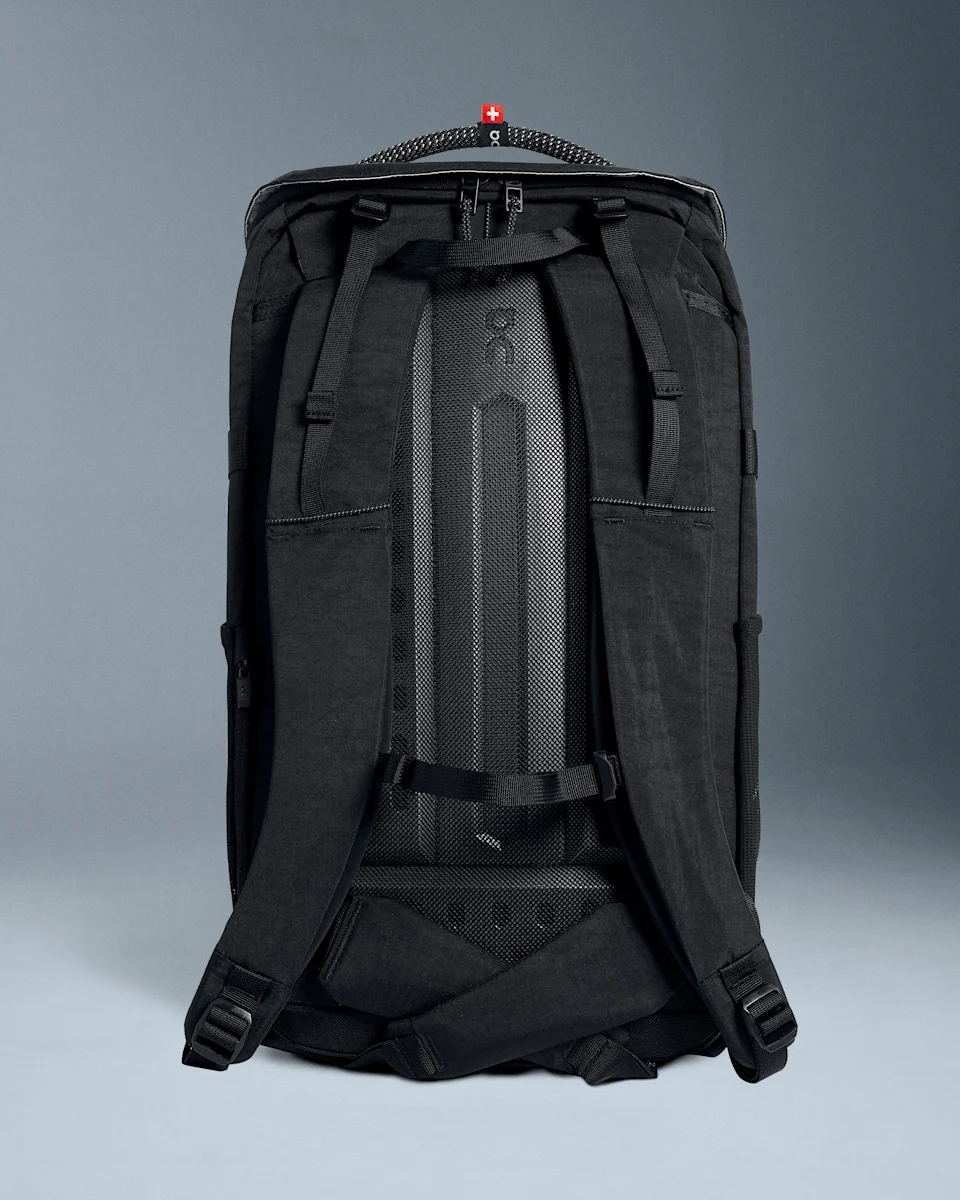 On Speed Pack 24L Elite Black & Magnet