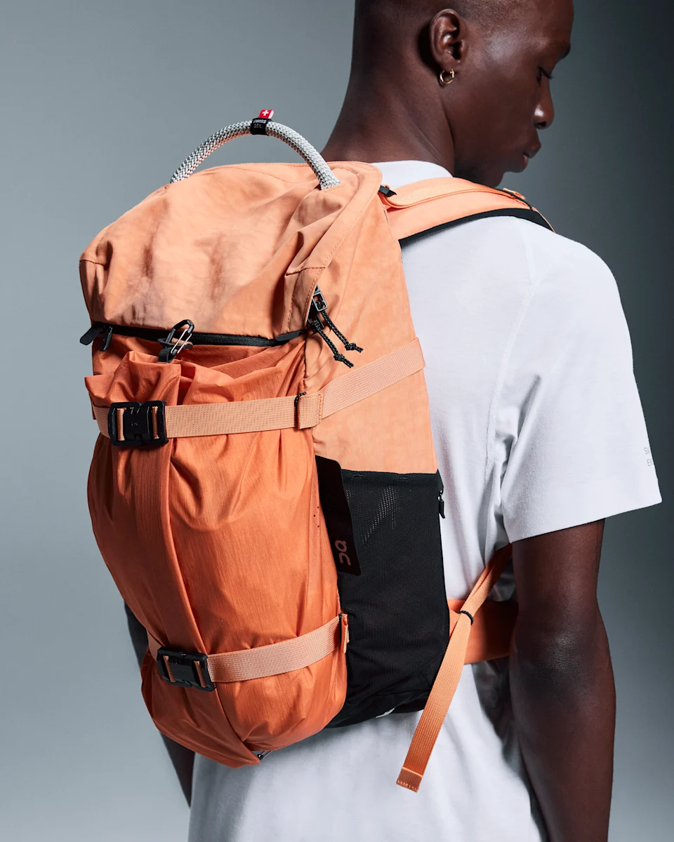 On Speed Pack 24L Elite Desert Glow