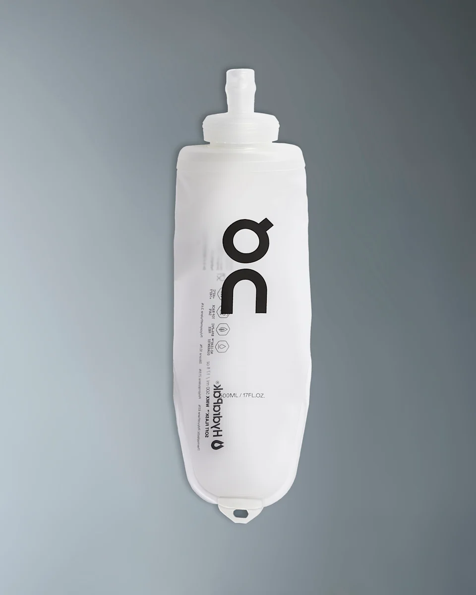 On Soft Flask 500ml Translucent & Black 