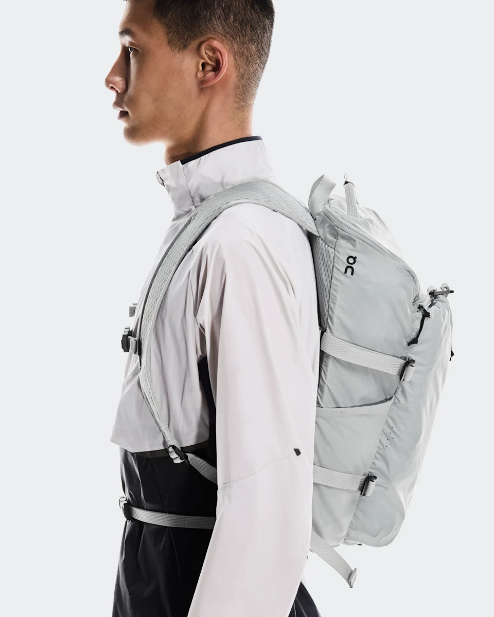 On Speed Pack 18L Lite Glacier
