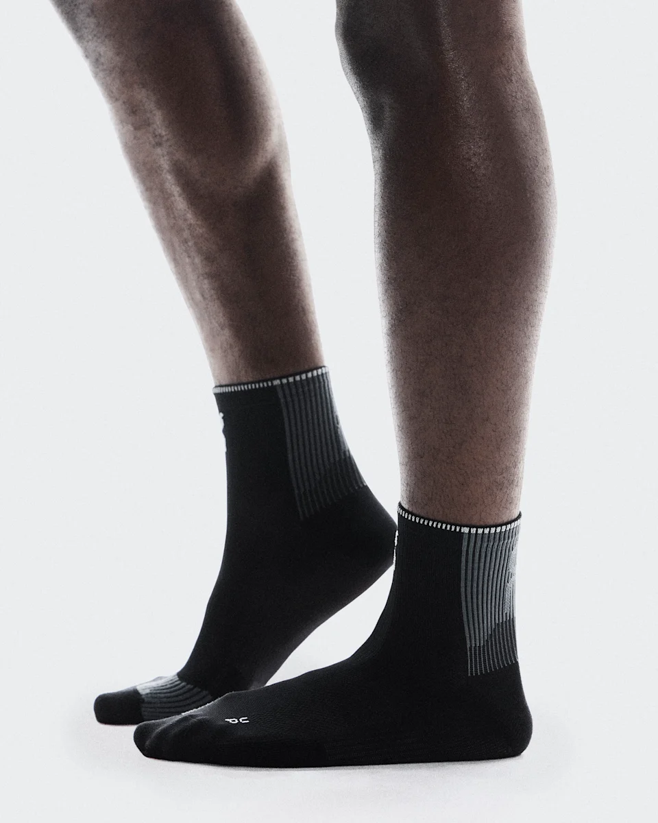 On Performance Run Sock Mid Black & Eclipse 