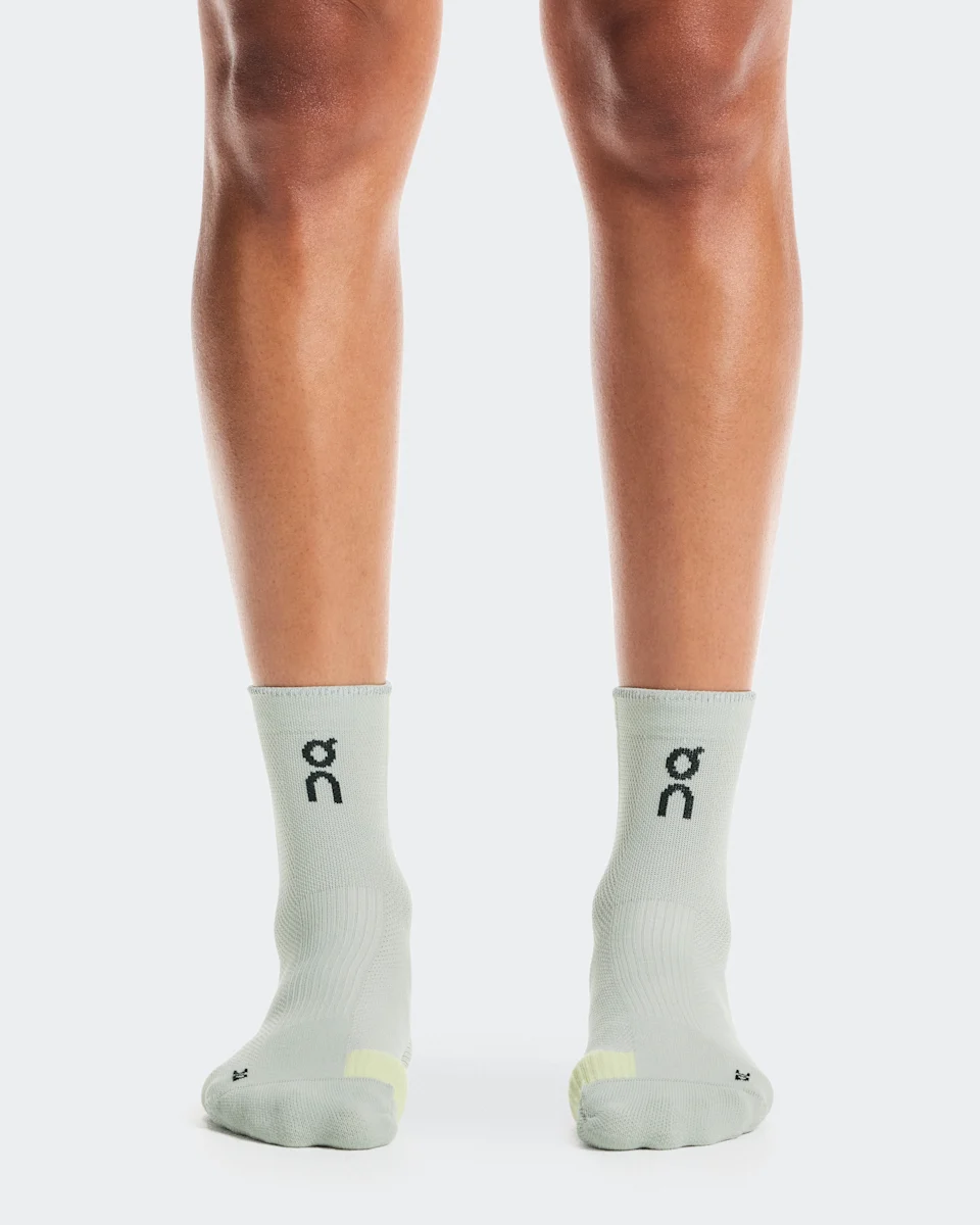 On Performance Run Sock Mid Tin & Lemonade Unissex – Corrida de alta performance, respirável, acolchoamento