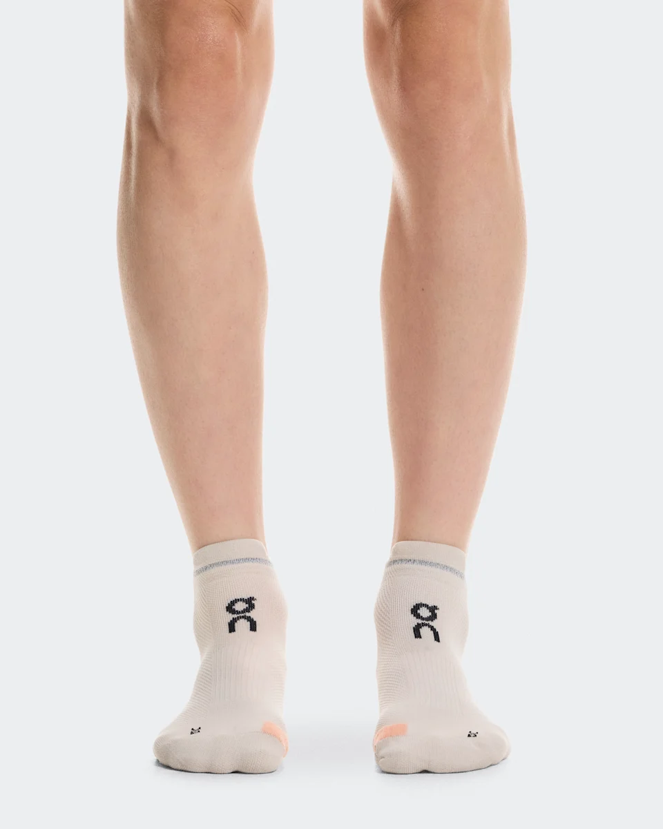 On Performance Run Sock Low Pearl & Sunstone