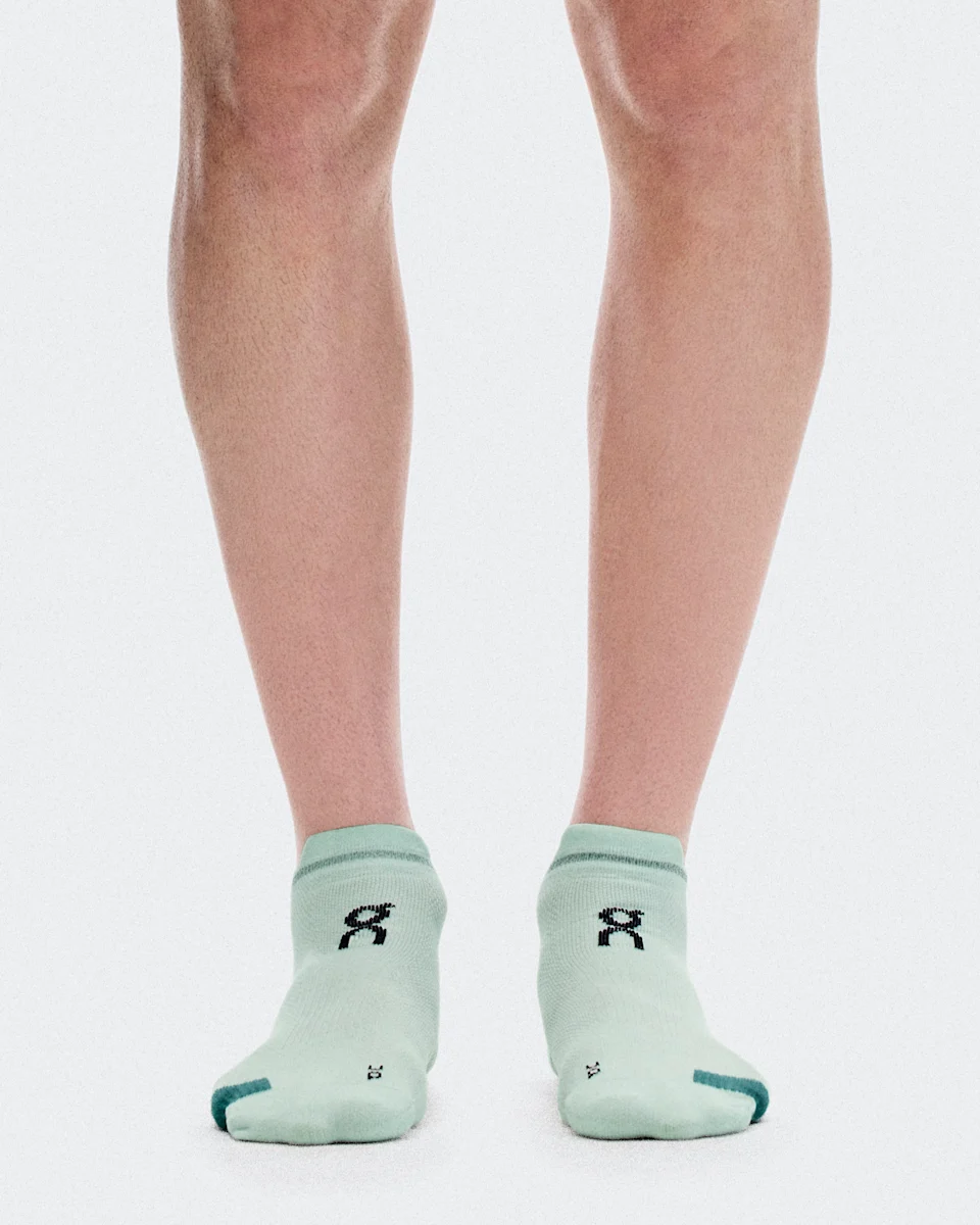 On Performance Run Sock Low Flurry & Storm
