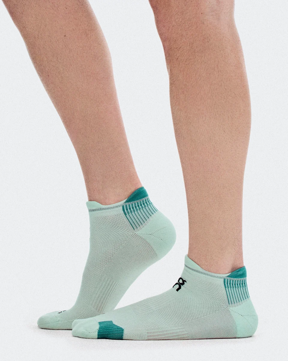 On Performance Run Sock Low Flurry & Storm
