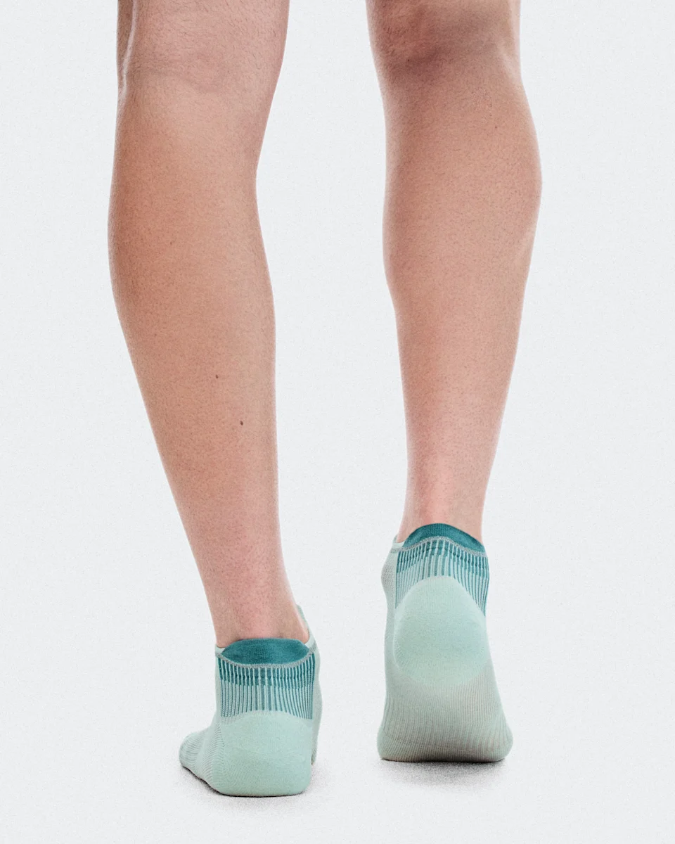 On Performance Run Sock Low Flurry & Storm