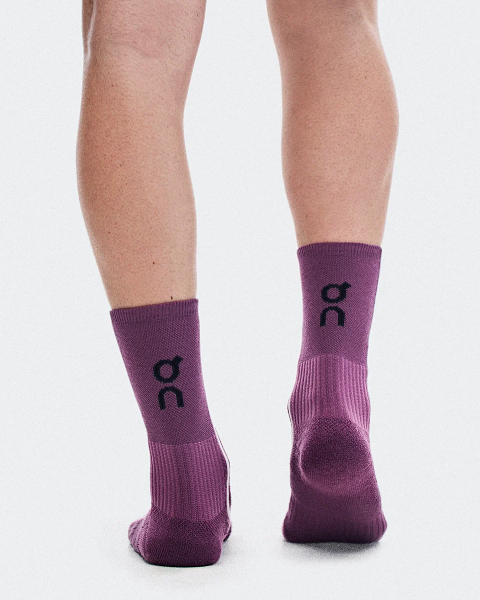On Court Sock High Cassis & White