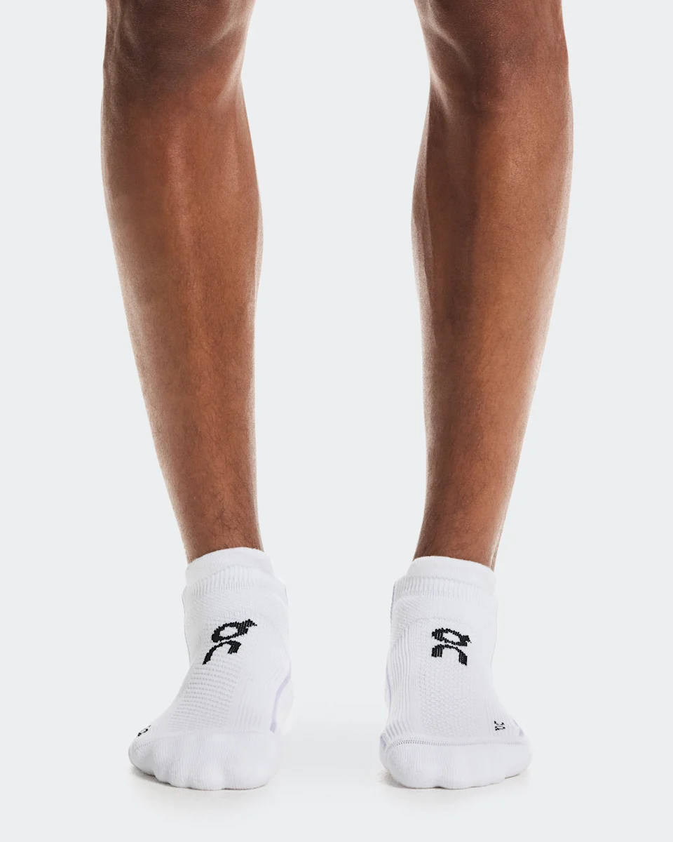 On Court Sock Low White & Bloom Unissex – Prática de tênis de alta performance, acolchoada e respirável