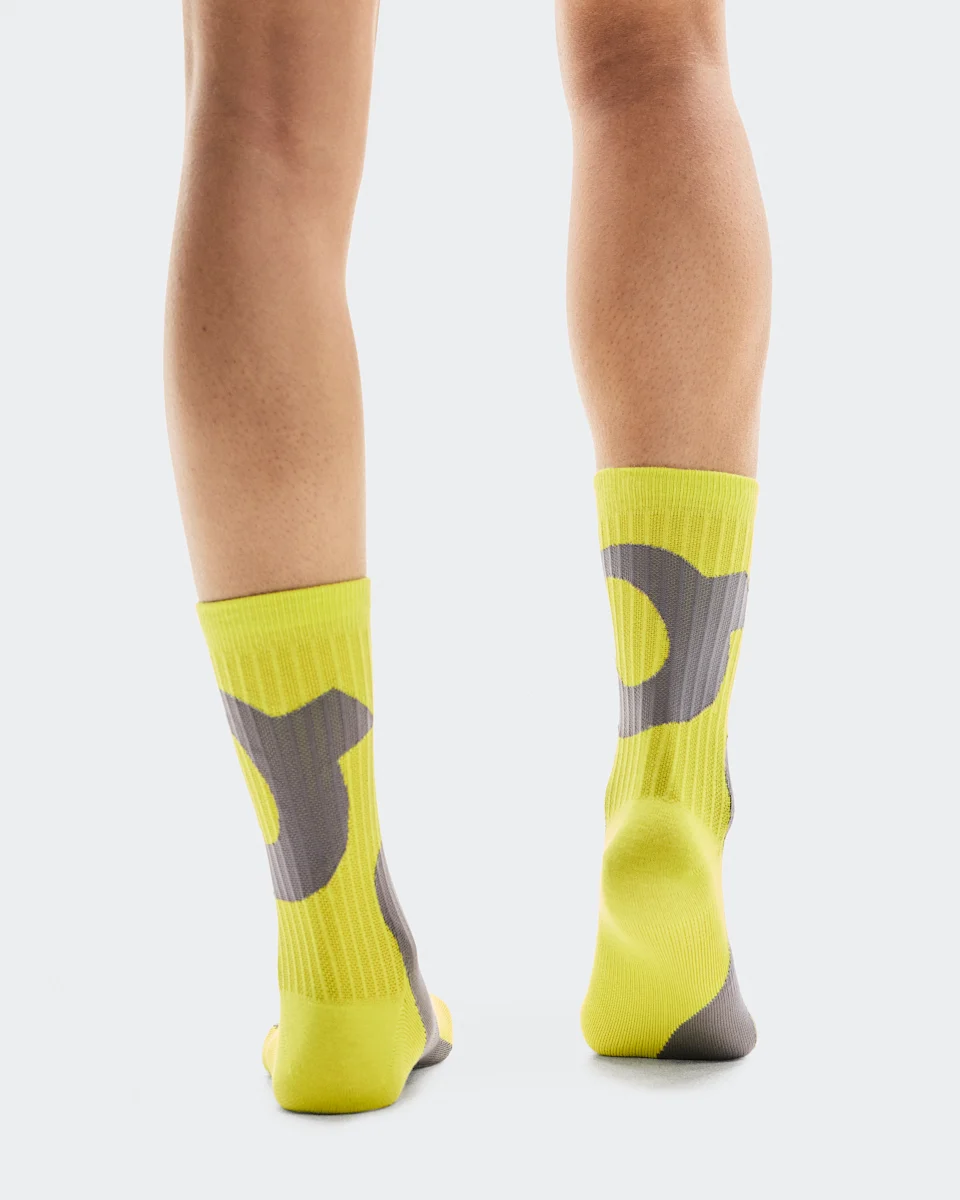 On Liquid Logo Sock High 2P Lime & Eclipse 