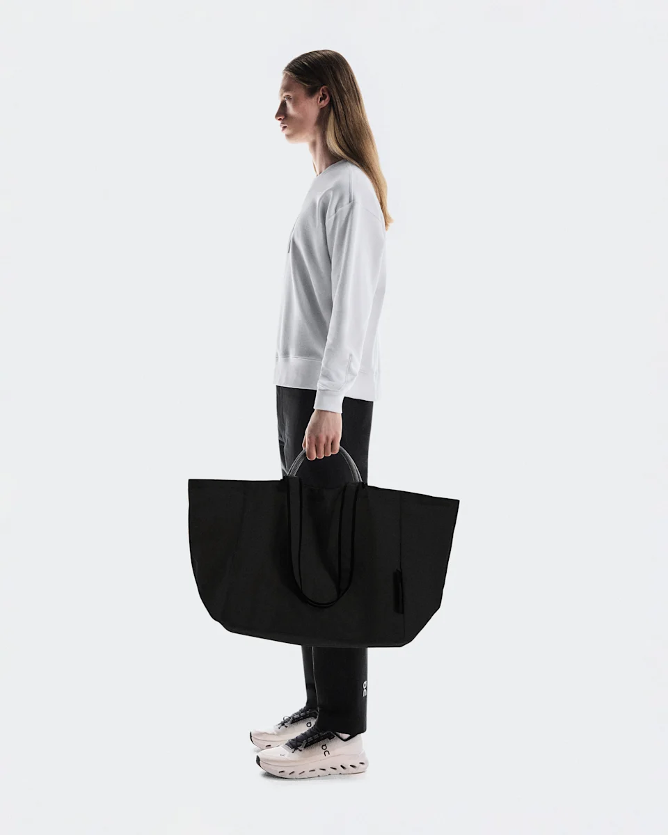 On Cargo Pack 60L Black Unissex – Viagens, academia, leve
