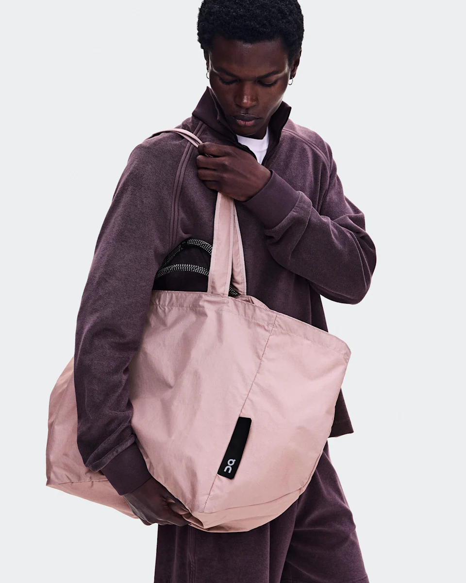 On Cargo Pack 60L Biscuit 