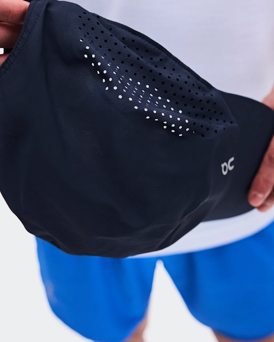 On Lightweight Cap Navy