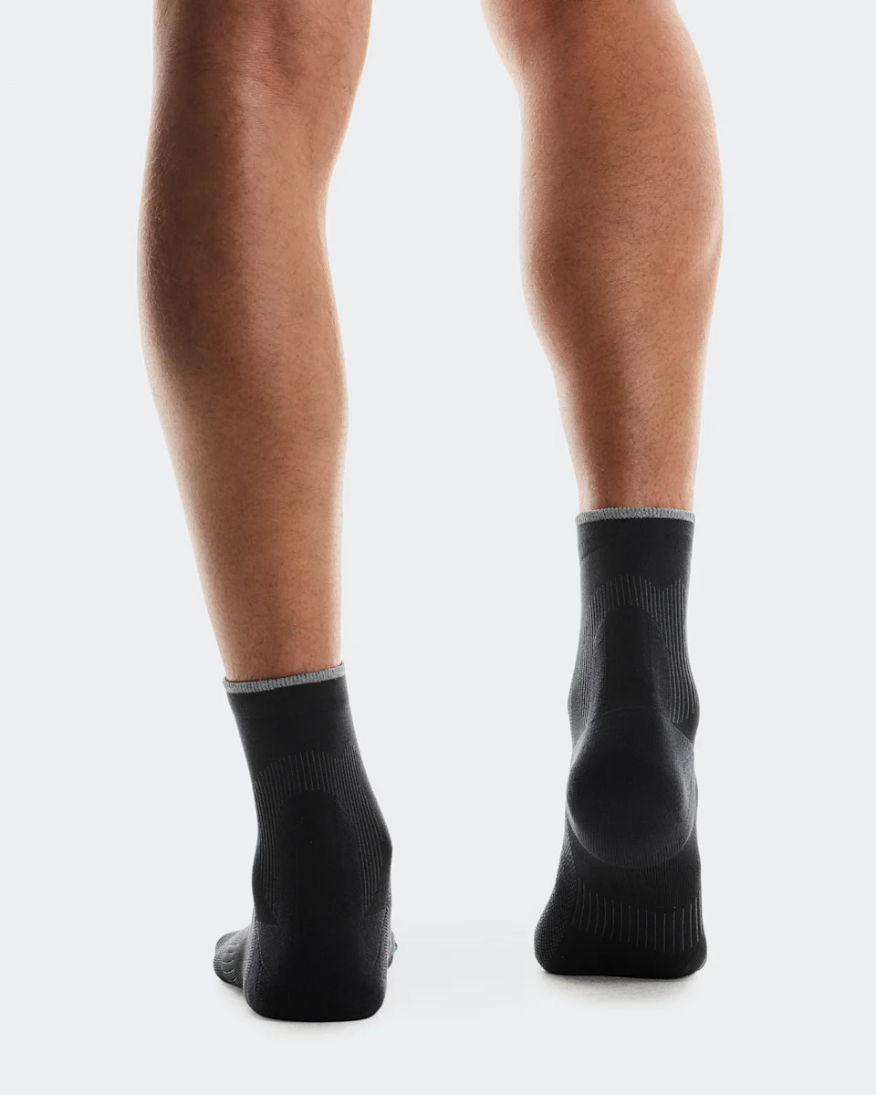 On Elite Run Sock Mid Black 